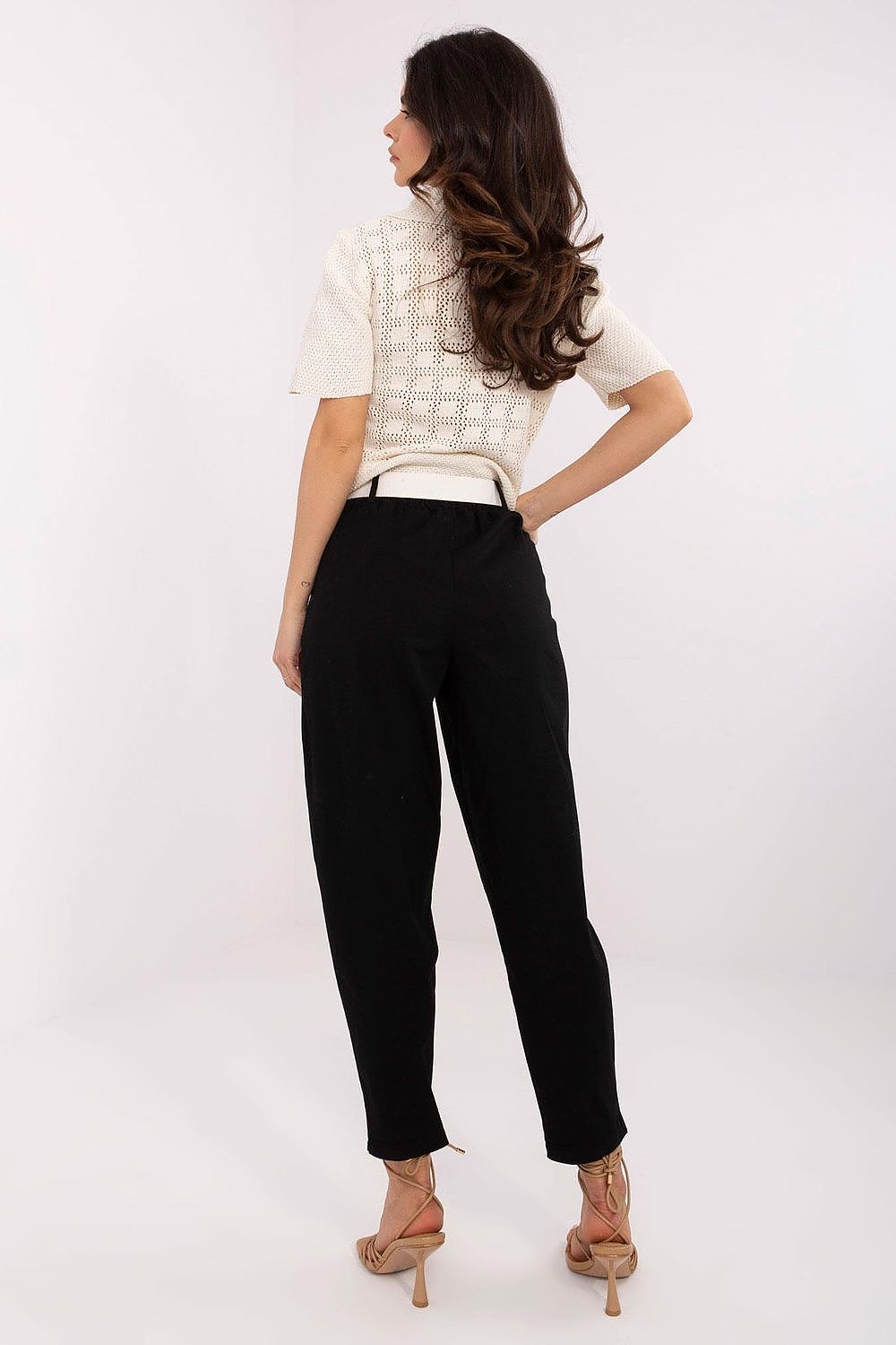 Women trousers model 208685 Italy Moda