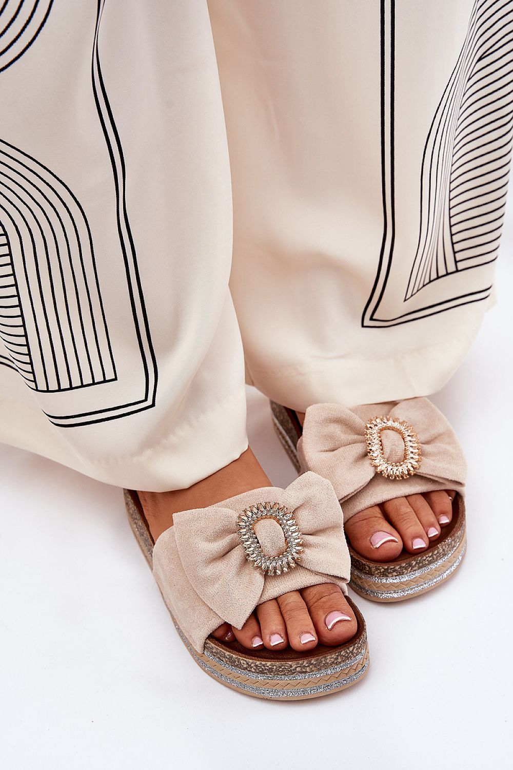 Flip-flops model 210762 Step in style