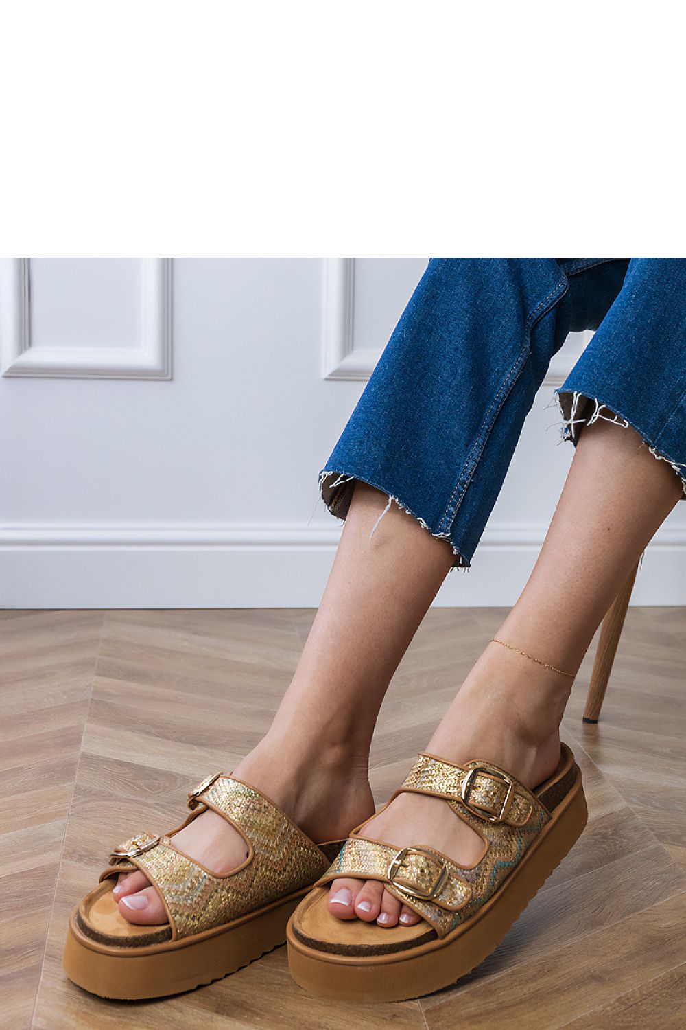 Flip-flops model 213708 PRIMO