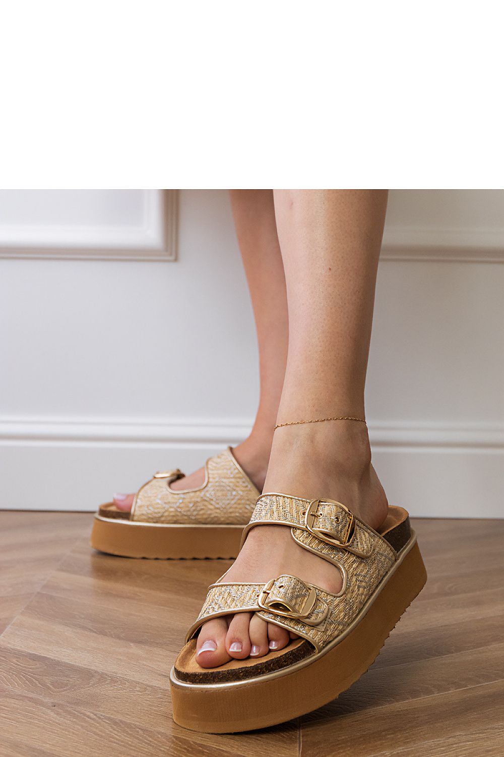 Flip-flops model 213709 PRIMO