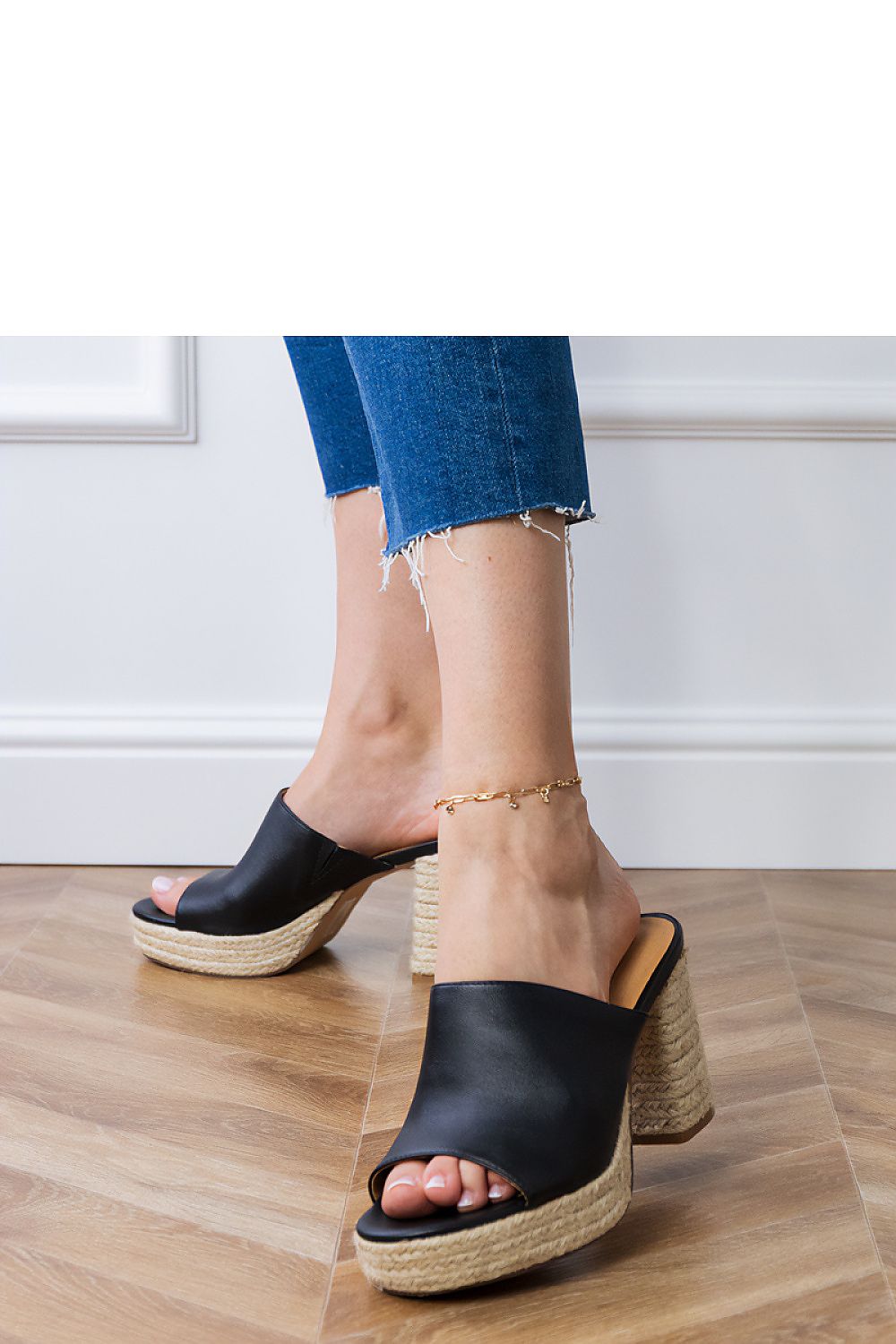 Flip-flops model 213715 PRIMO