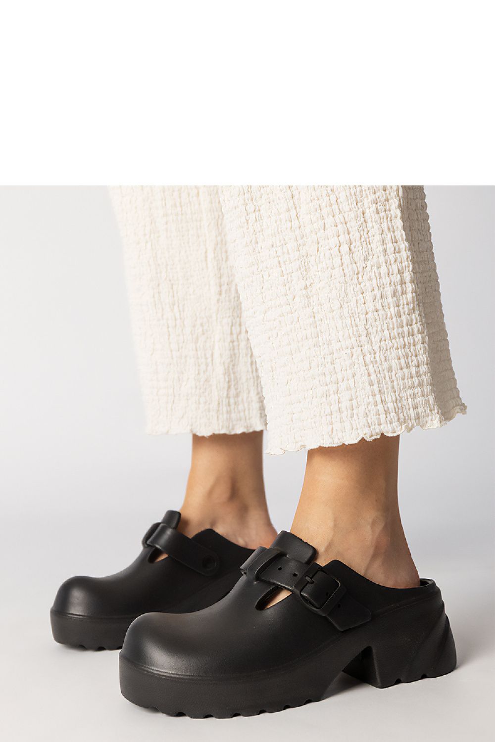 Flip-flops model 213746 PRIMO