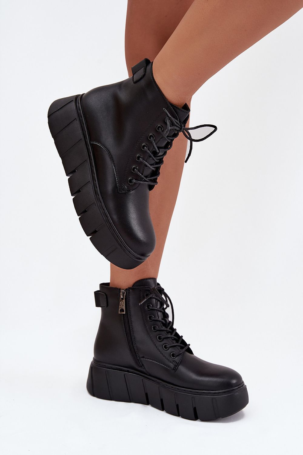 Boots model 216834 Step in style