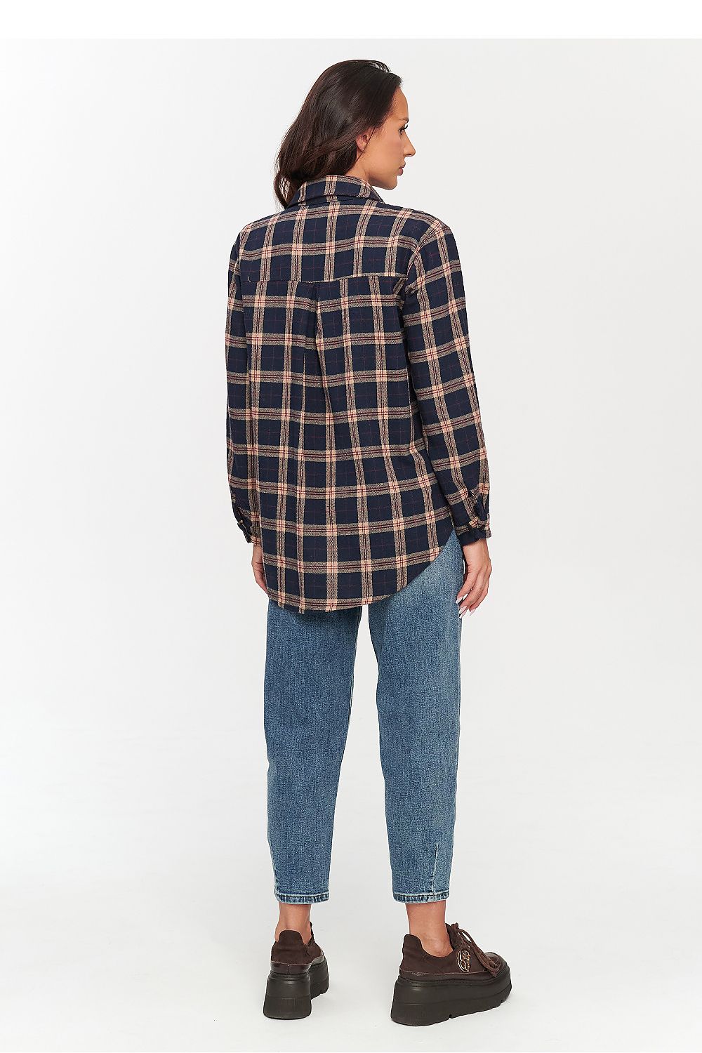 Long sleeve shirt model 231010 Makadamia