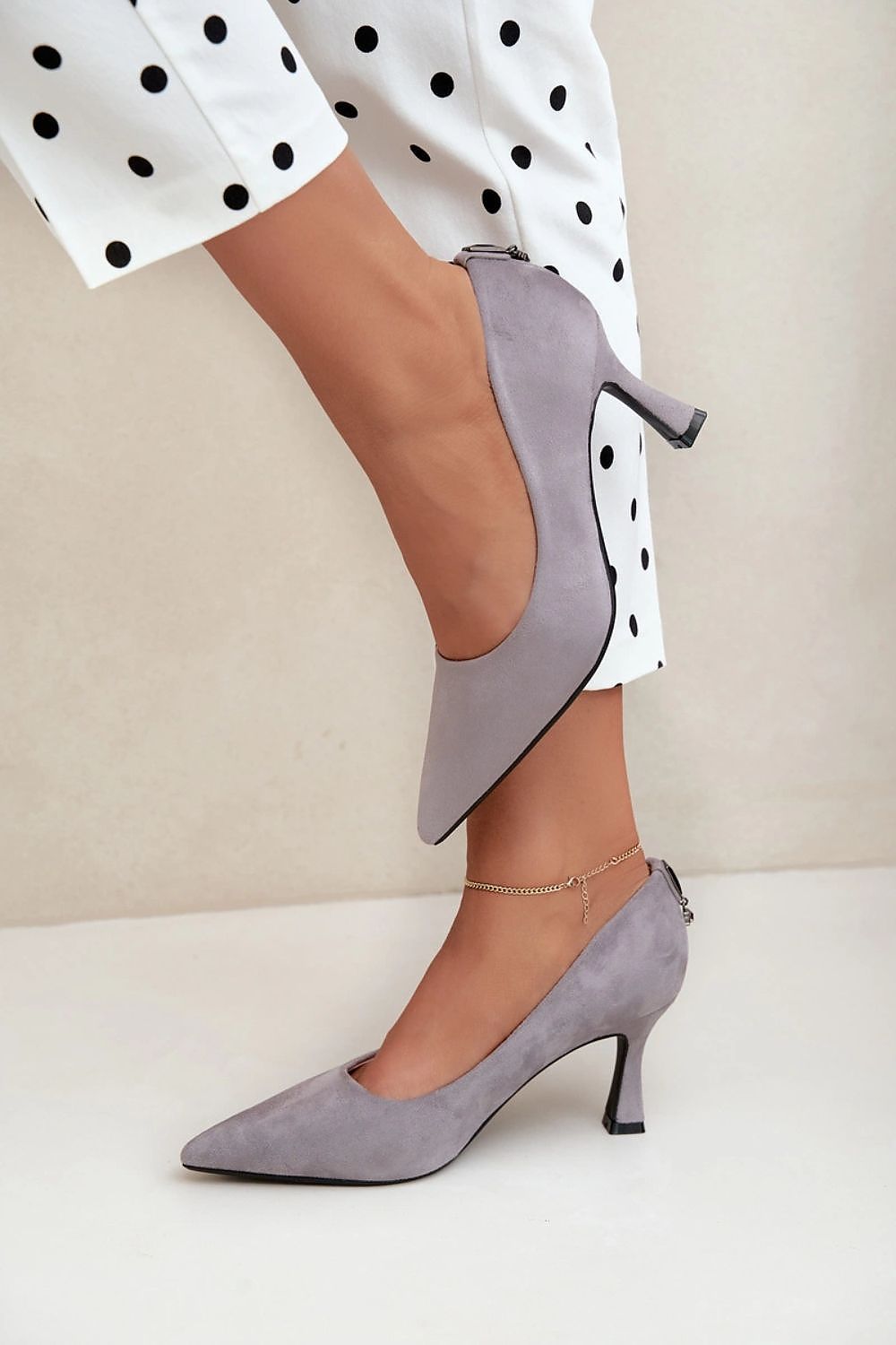 Heel pumps model 231642 Step in style