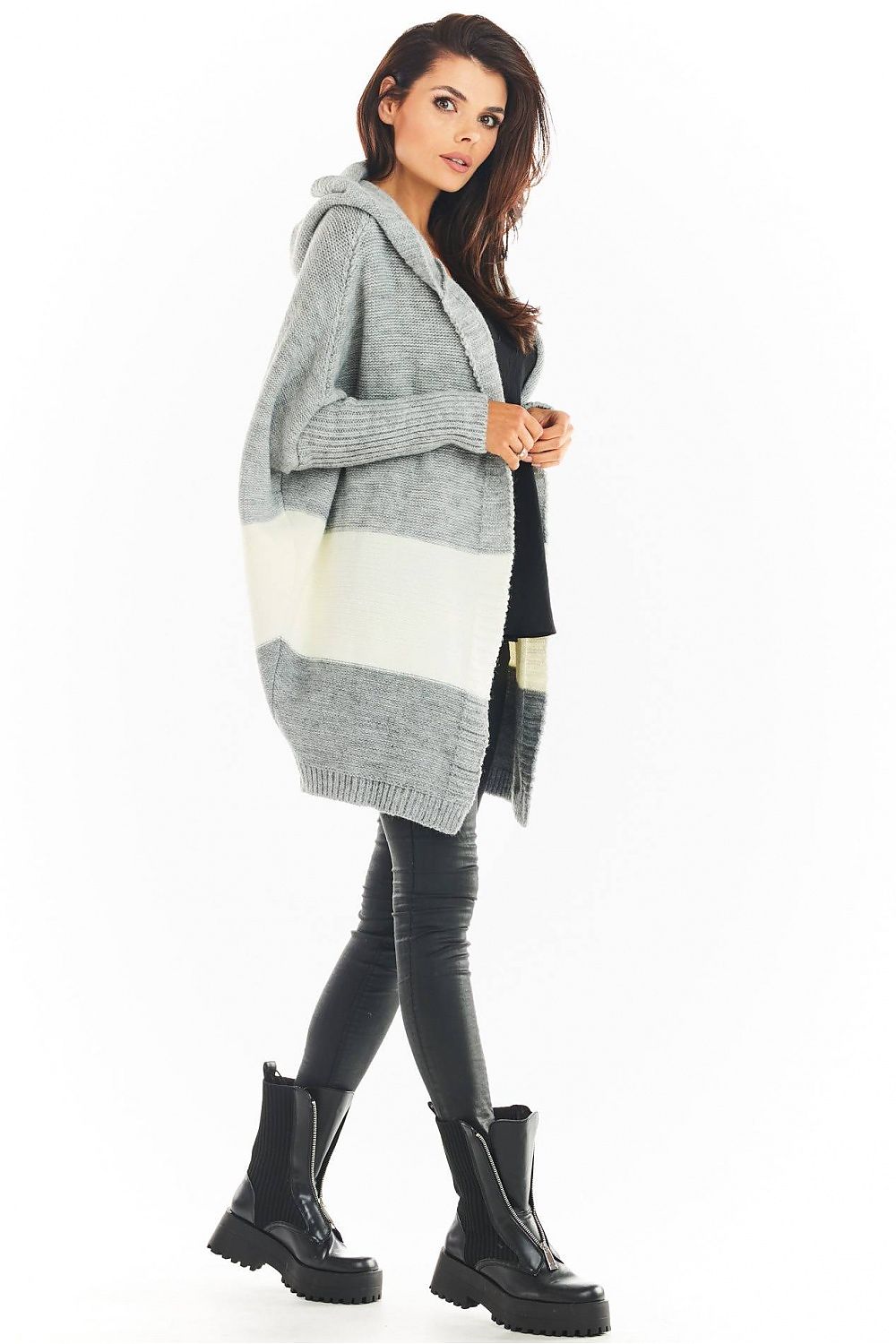 Cardigan model 149733 awama