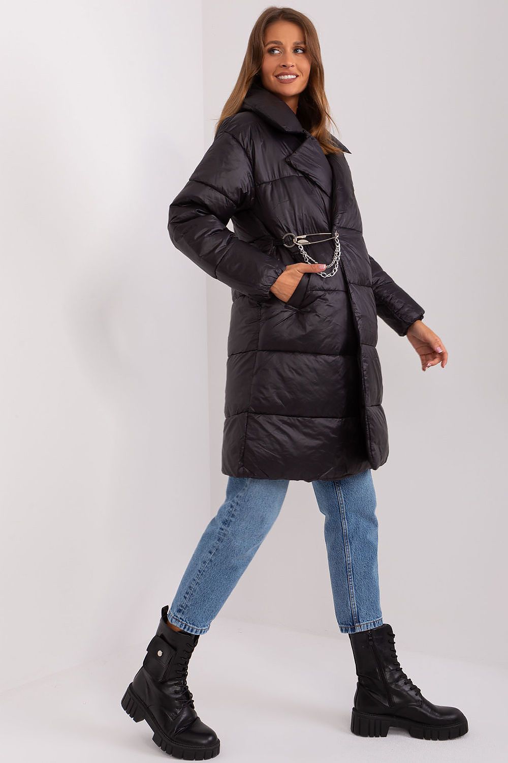  Jacket model 187484 Trendy. ING 