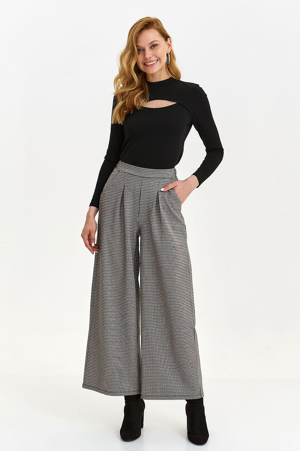 Women trousers Top Secret