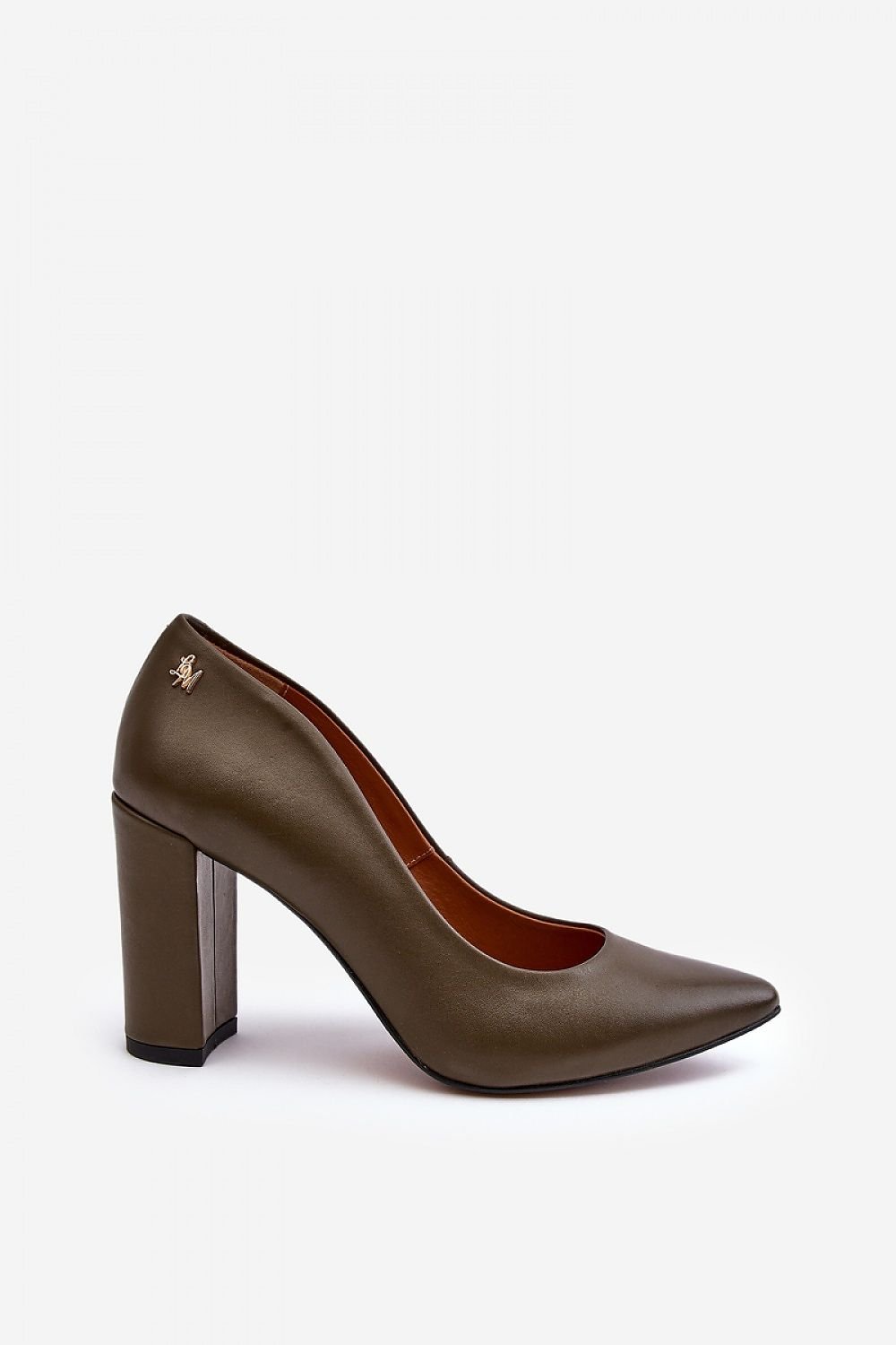 Block heel pumps Step in style