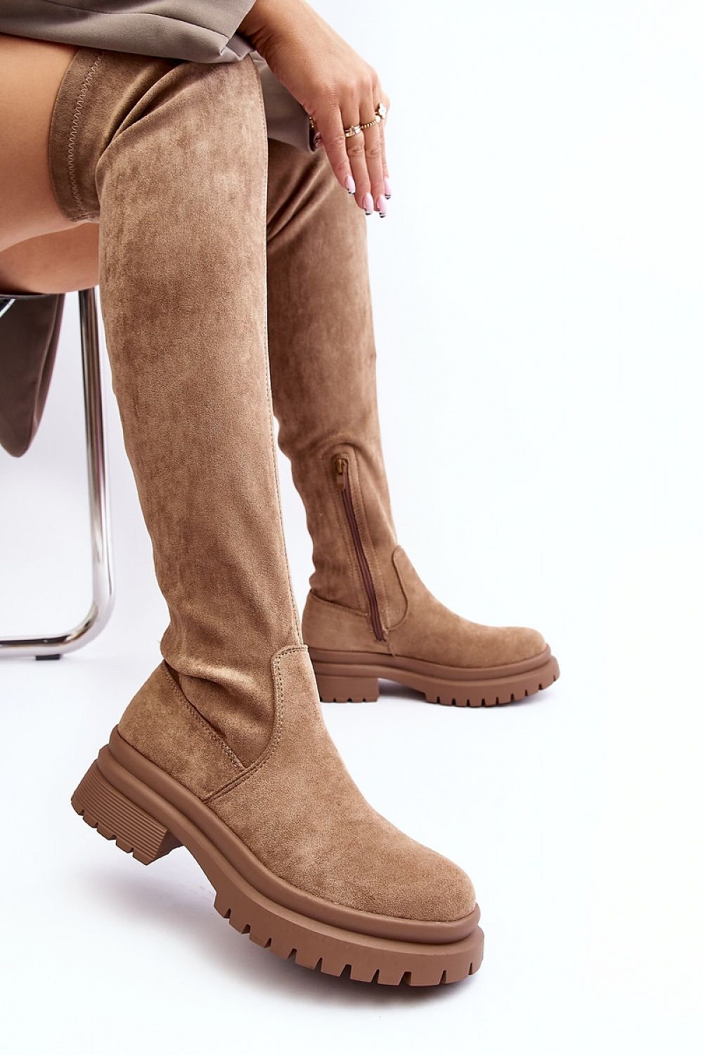 Thigh-Hight Boots Step in style