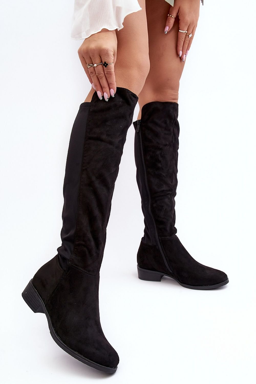 Thigh-Hight Boots Step in style