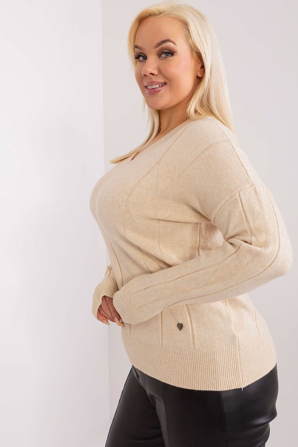 Sweater plus size Factory Price