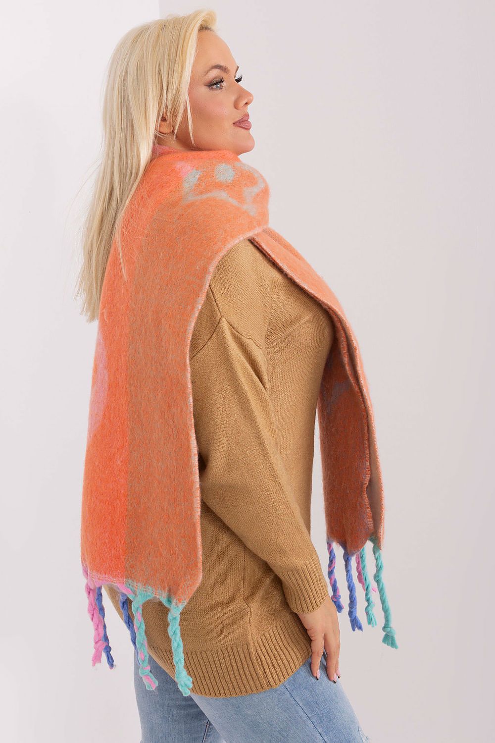 Shawl model 190544 AT 