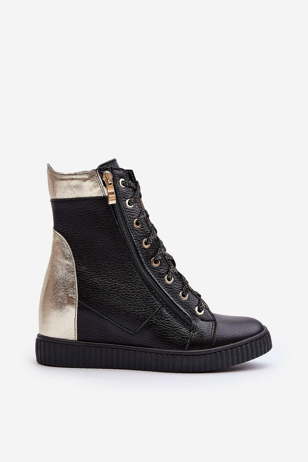 Wedge heel sneakers Step in style