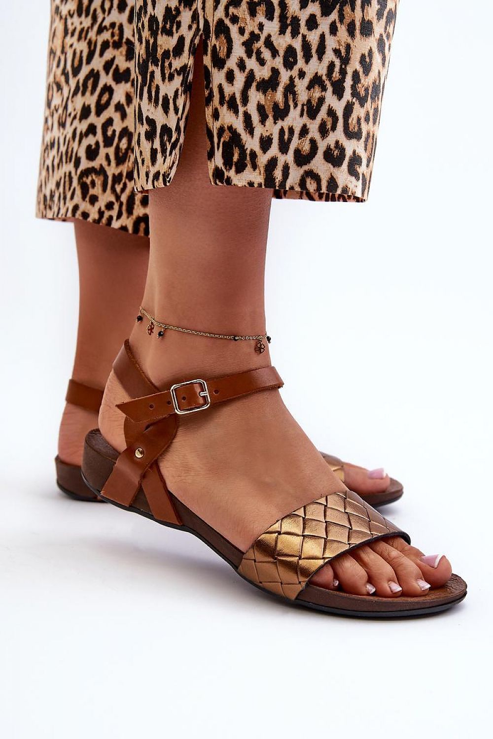 Sandals Step in style