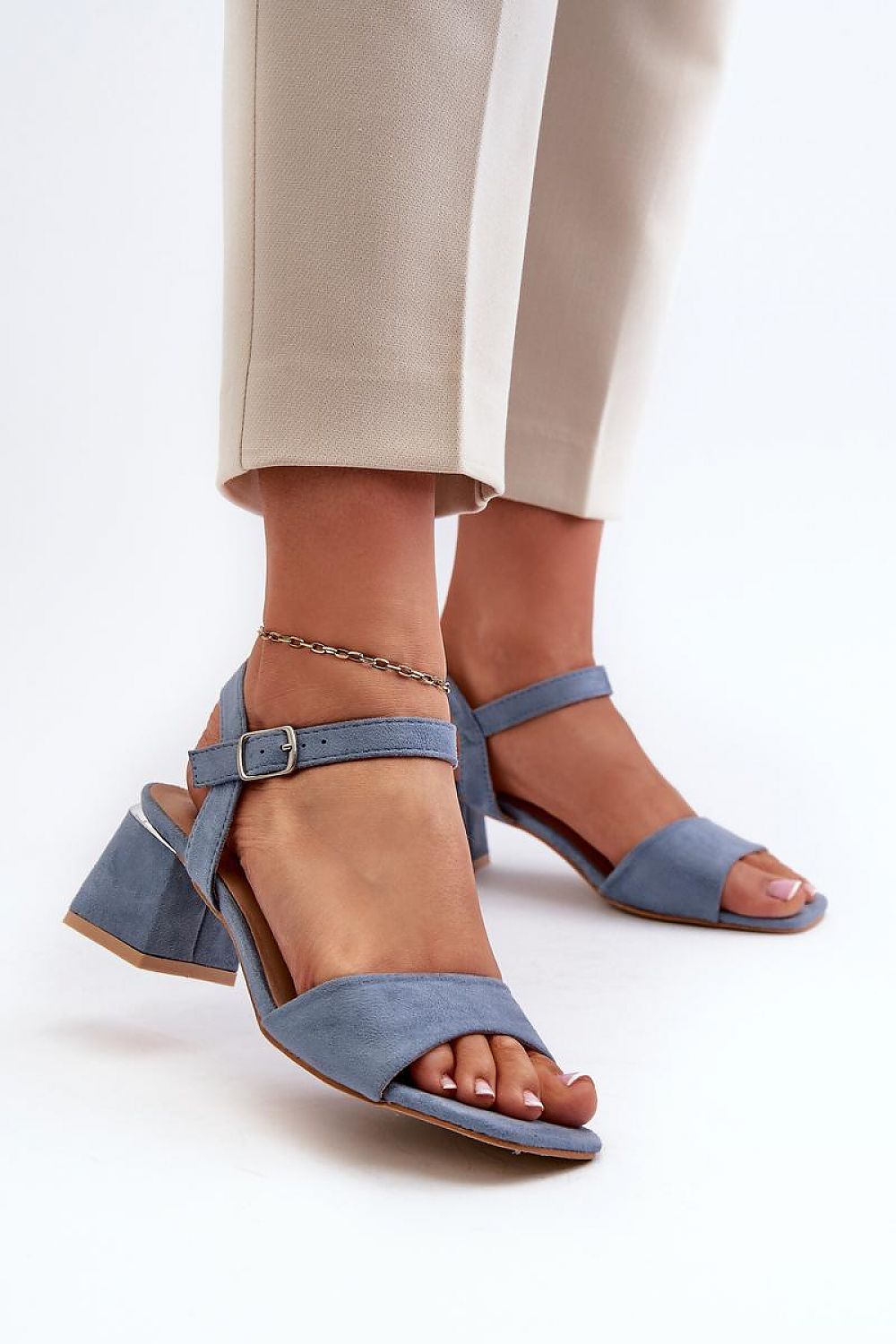 Sandals Step in style