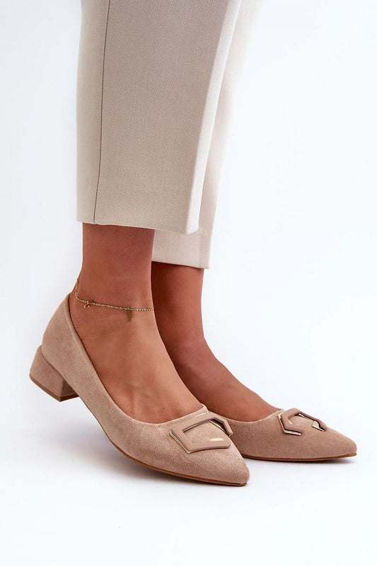 Heel pumps Step in style