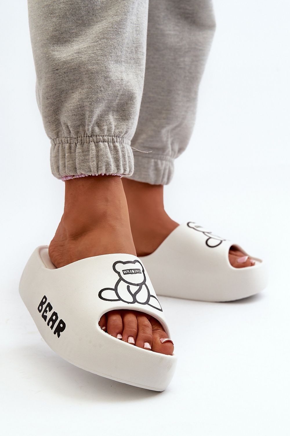 Flip-flops Step in style