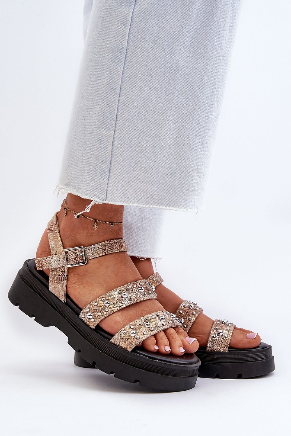 Sandals Step in style