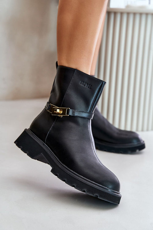 Heel boots Step in style