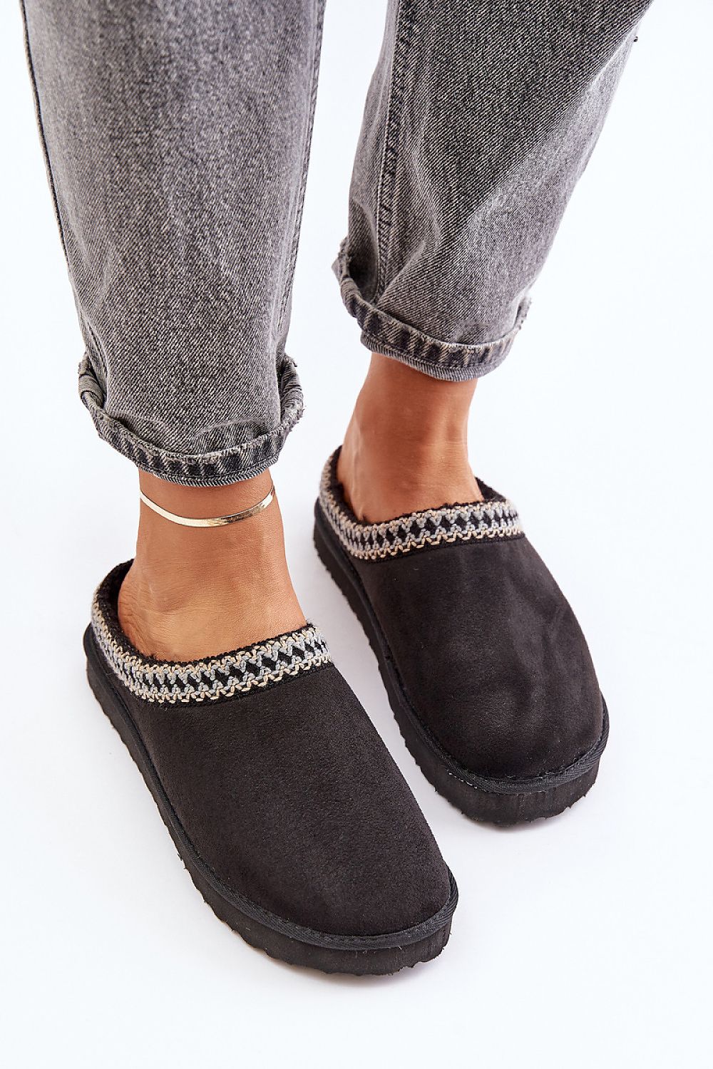 Slippers Step in style