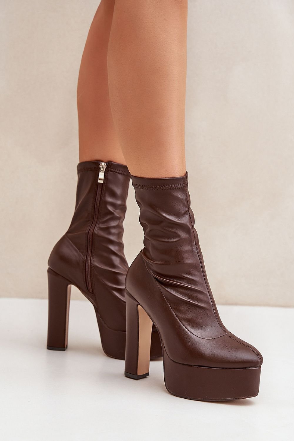 Heel boots Step in style