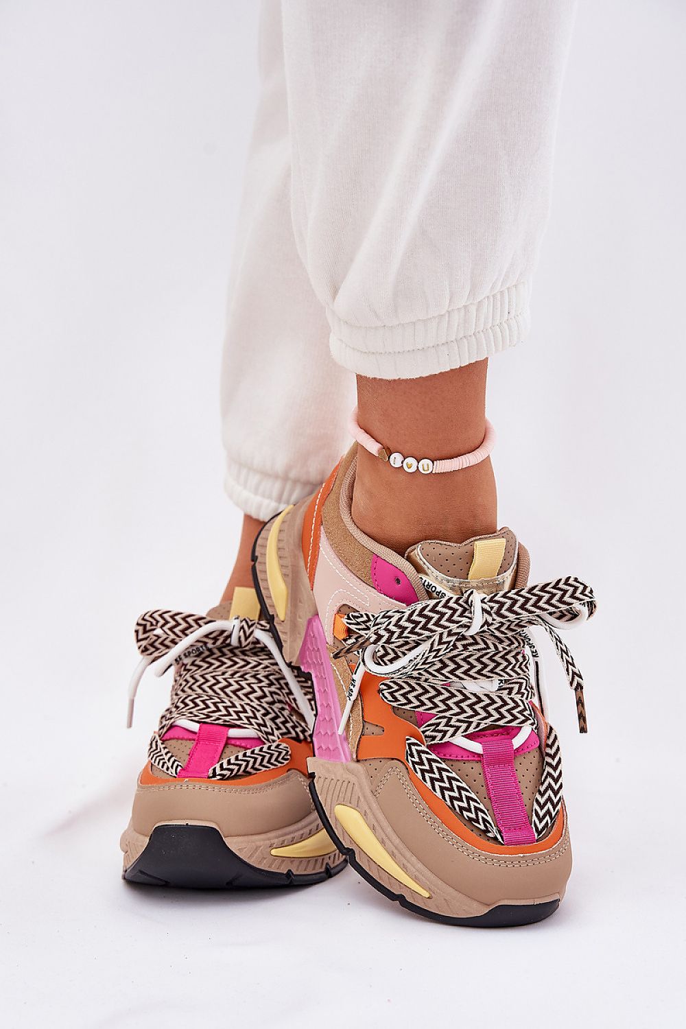  Sport Shoes model 209445 Step in style 