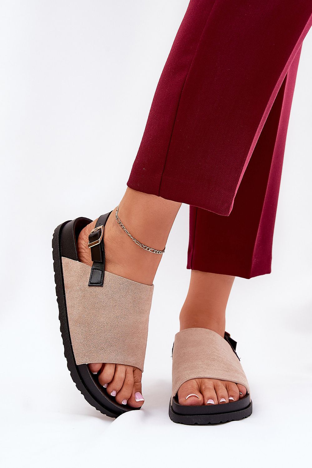  Sandals model 210047 Step in style 