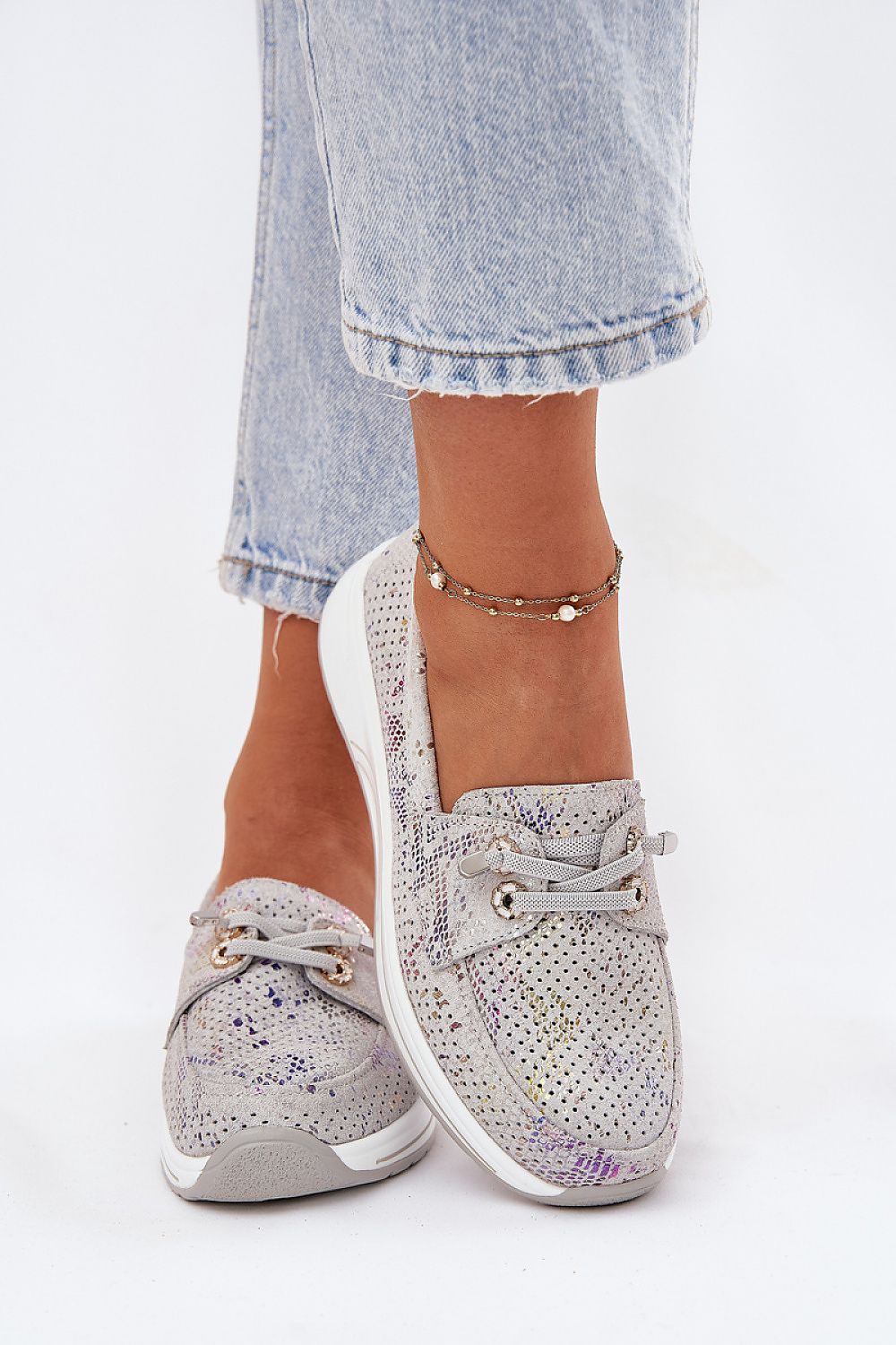  Low Shoes model 212544 Step in style 