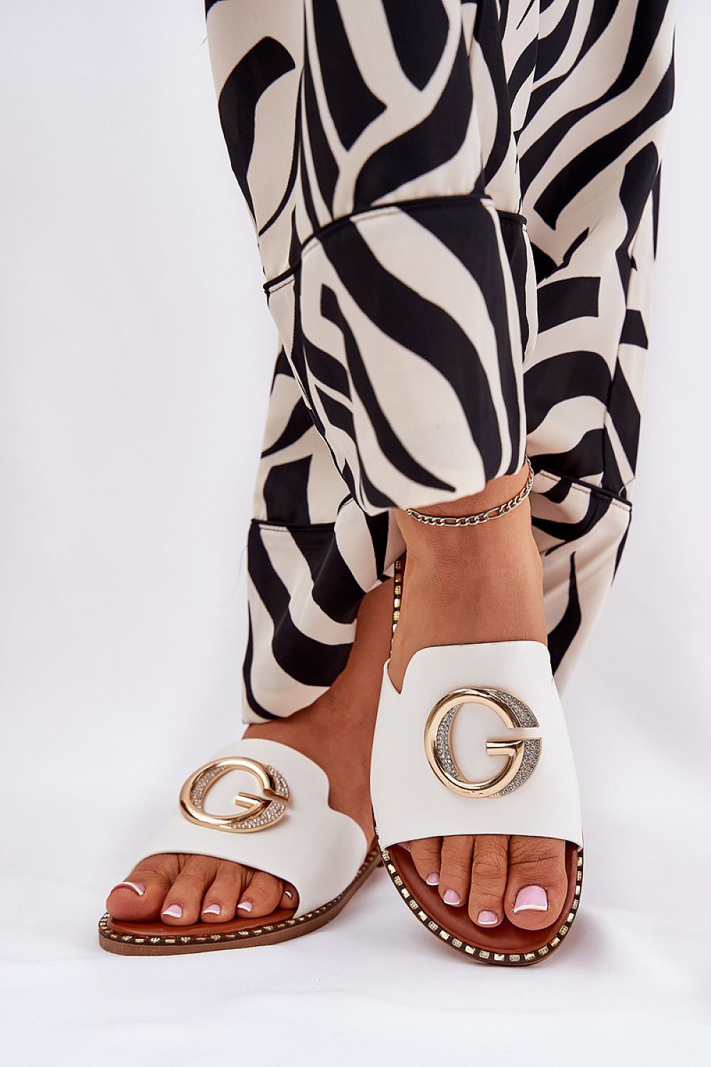  Flip-flops model 212600 Step in style 