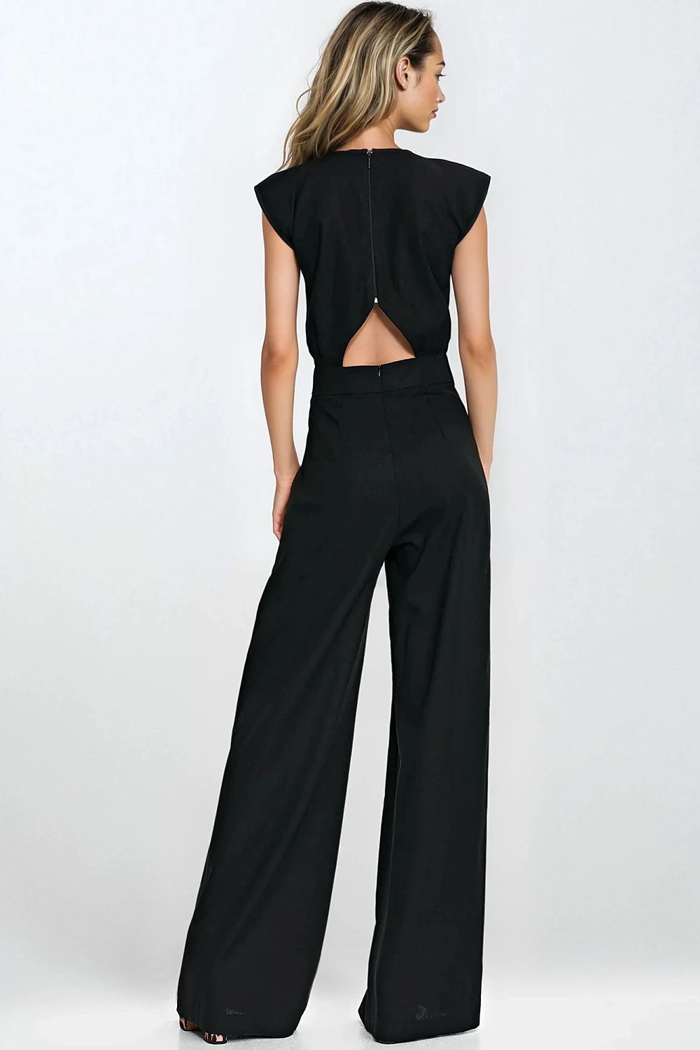  Suit model 213981 Nife 