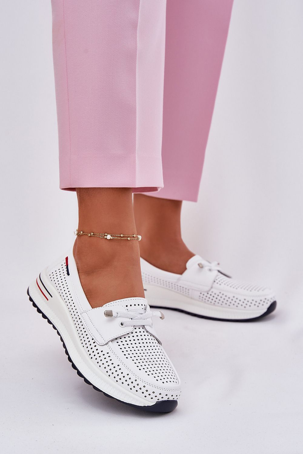  Half shoes model 215143 Step in style 