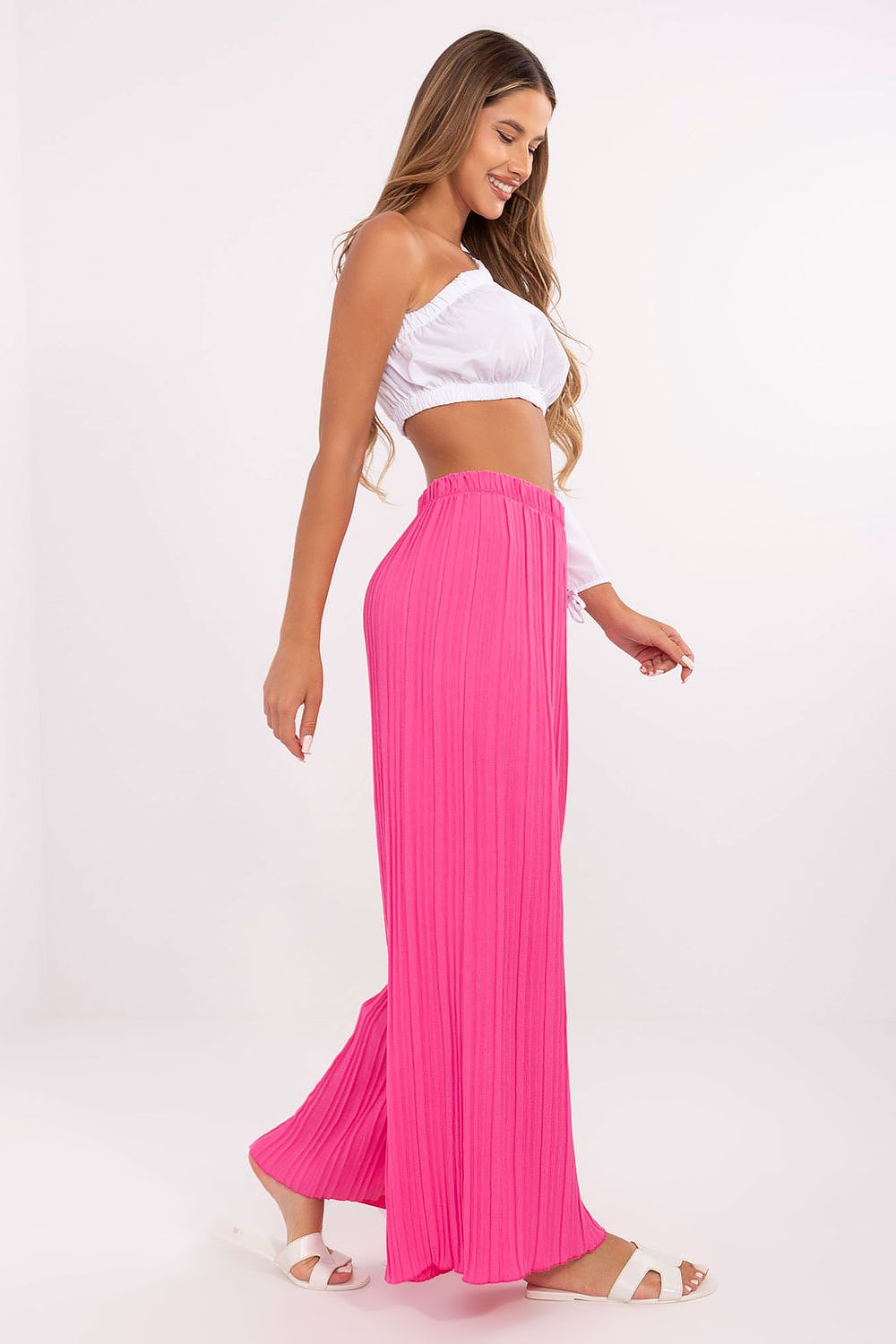  Women trousers model 215403 Italy Moda 