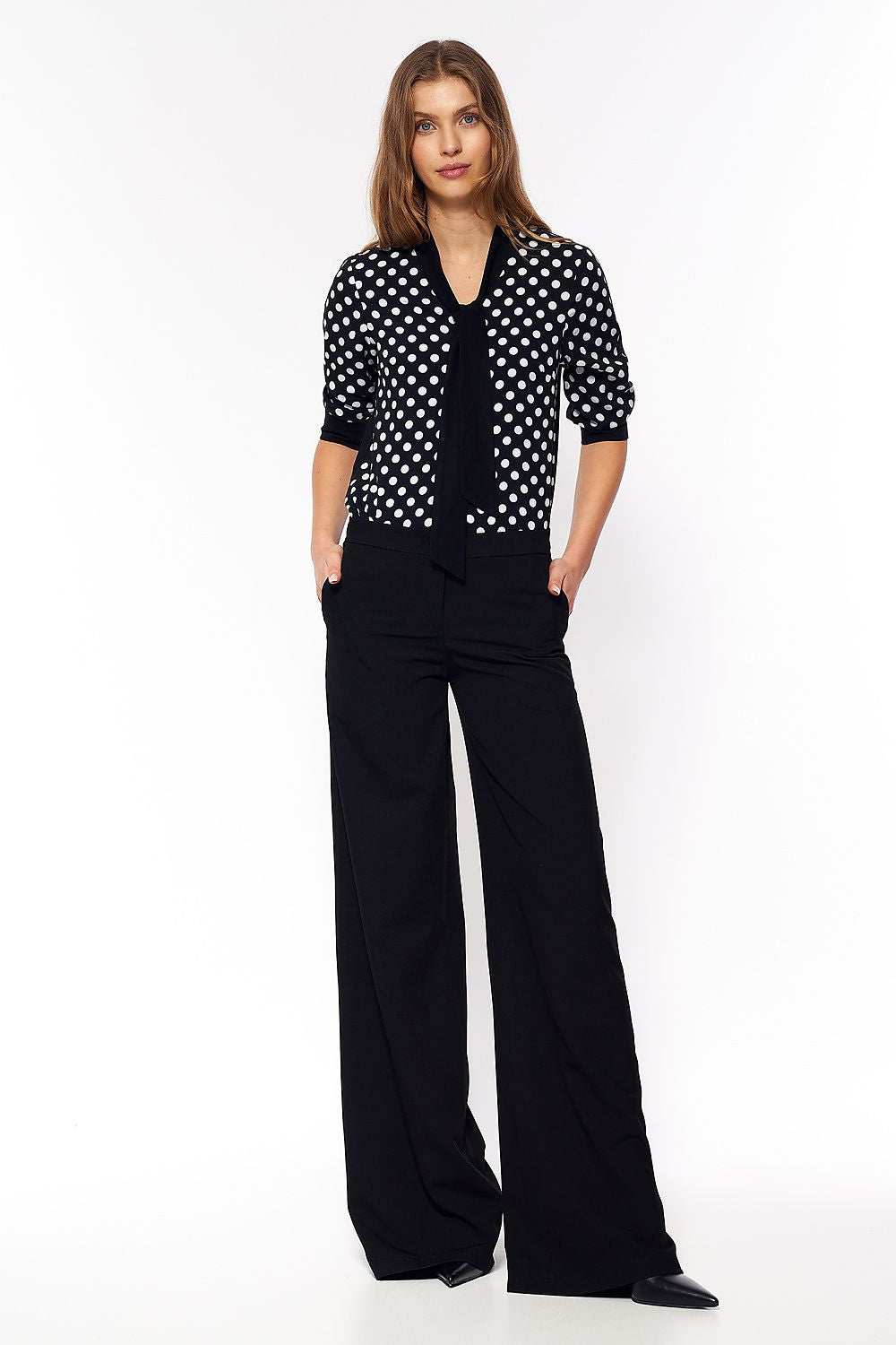  Trousers model 216895 Nife 