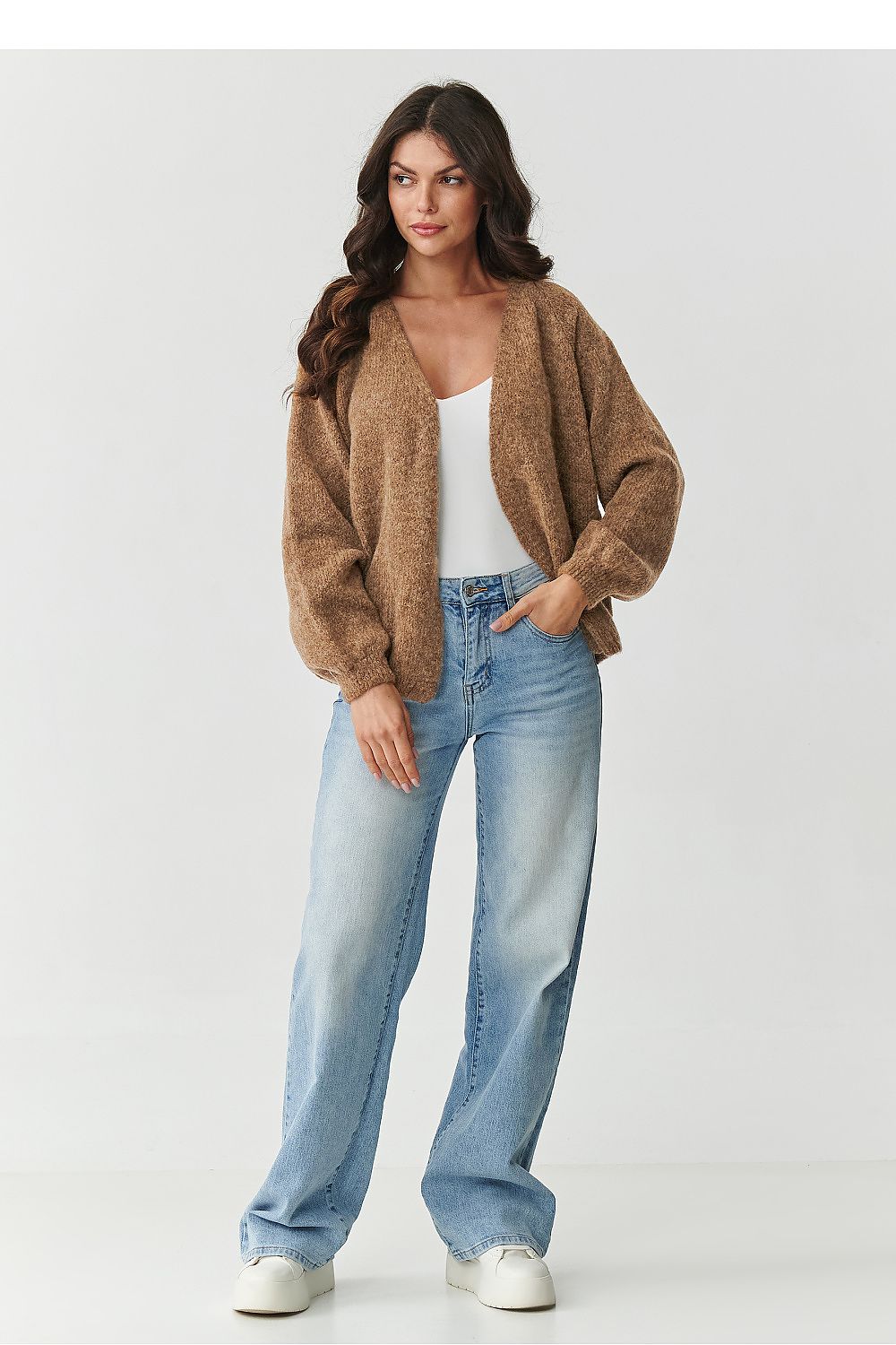  Cardigan model 217366 Makadamia 