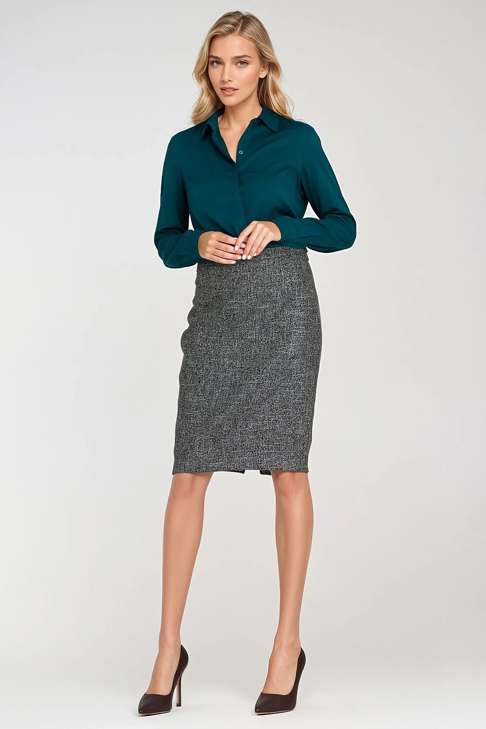  Long sleeve shirt model 217577 Nife 