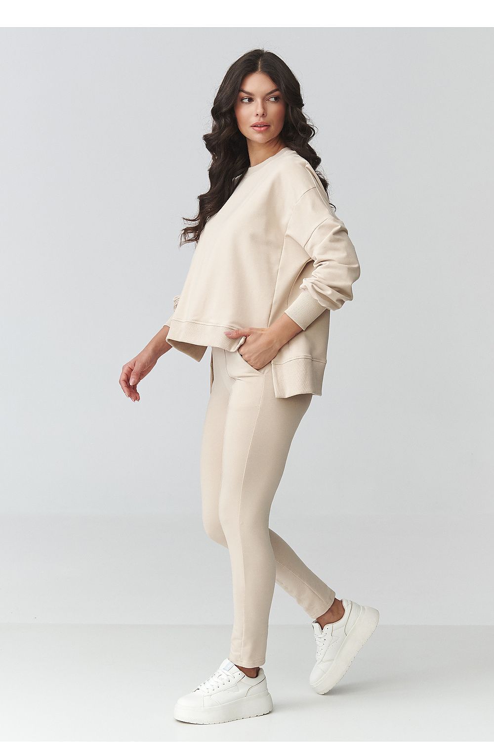  Set model 226804 Makadamia 