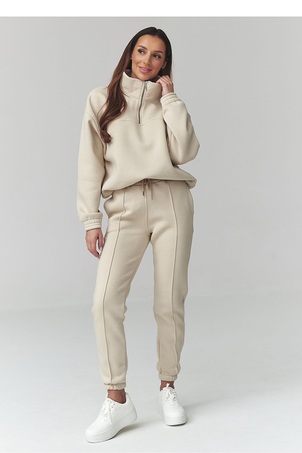  Set model 226820 Makadamia 