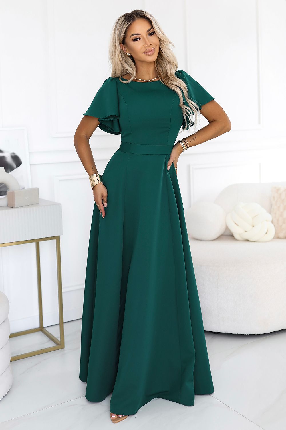  Long dress model 232821 Numoco 