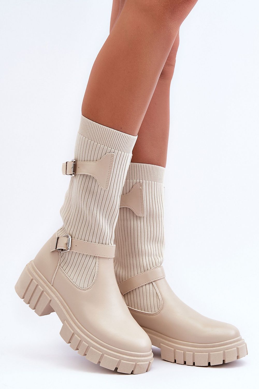 Thigh-Hight Boots Step in style