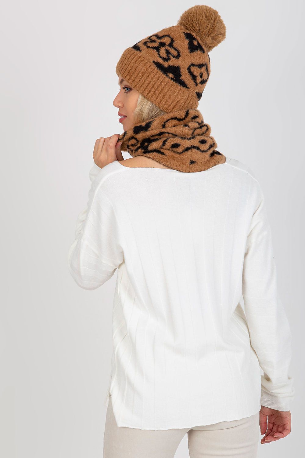  Infinity Scarf model 185923 AT 