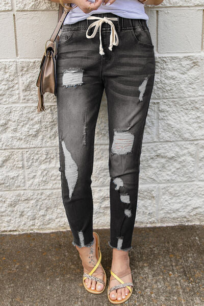 Distressed Raw Hem Jeans with Pockets