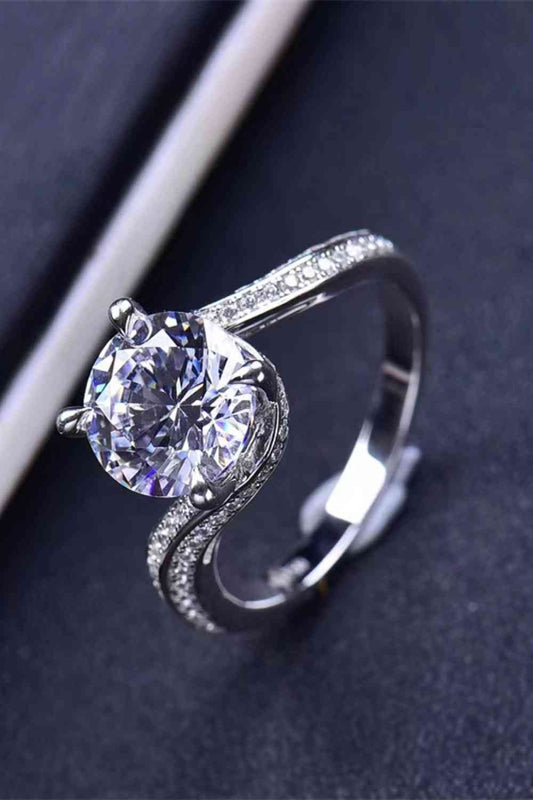 Keep Your Eyes On Me 3 Carat Moissanite Ring