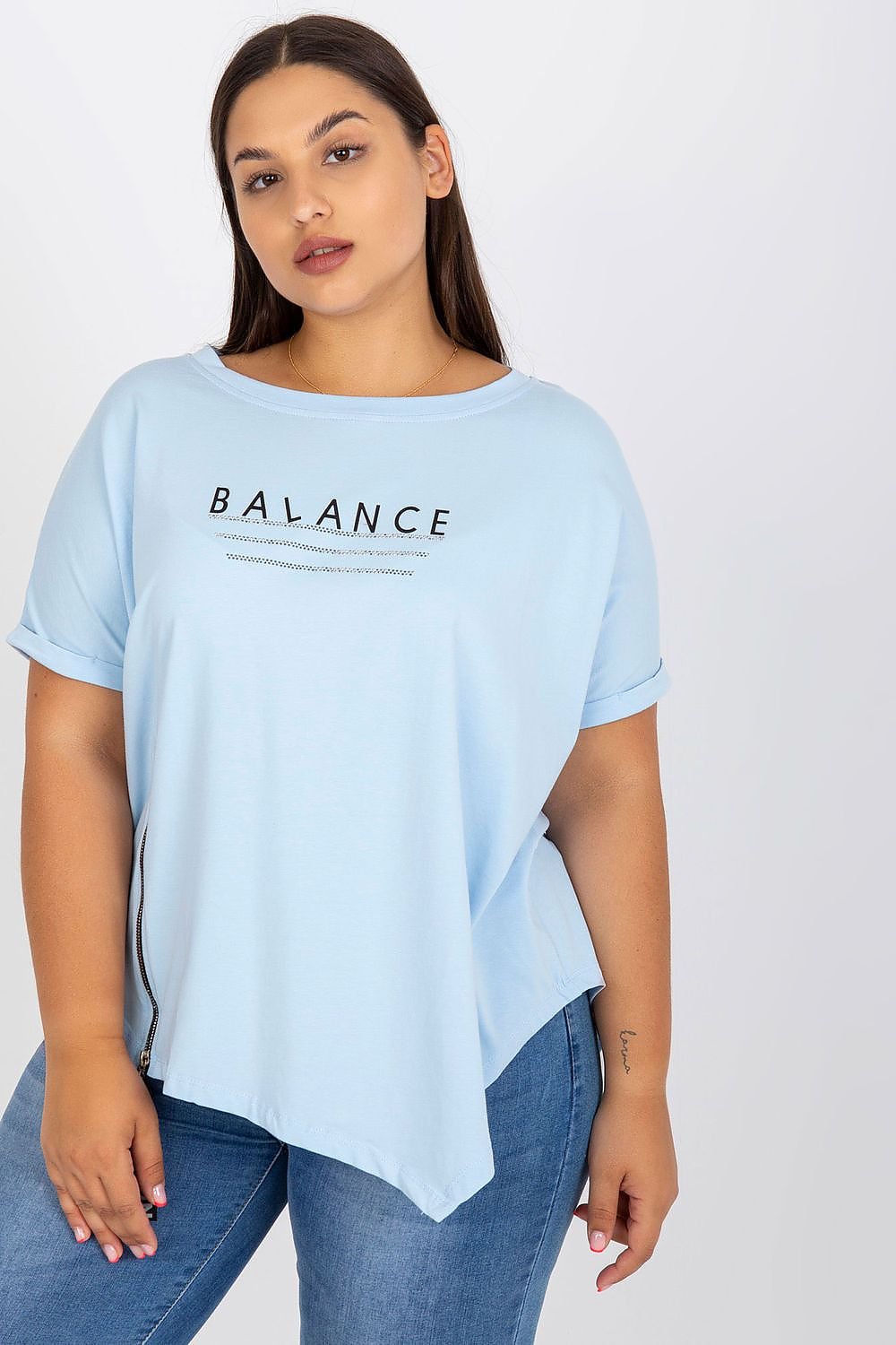 Plus size T-shirt Relevance