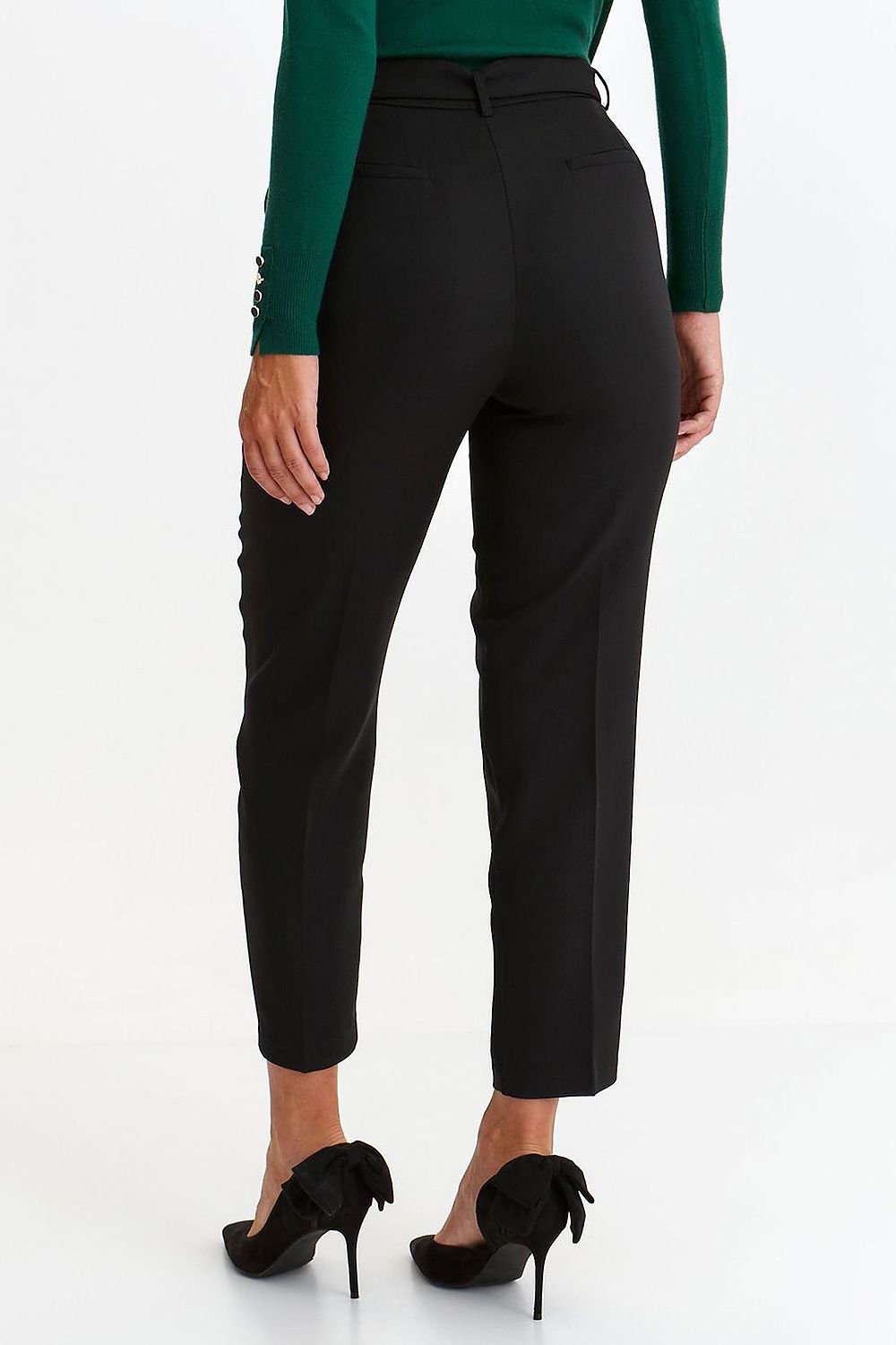 Women trousers model 185507